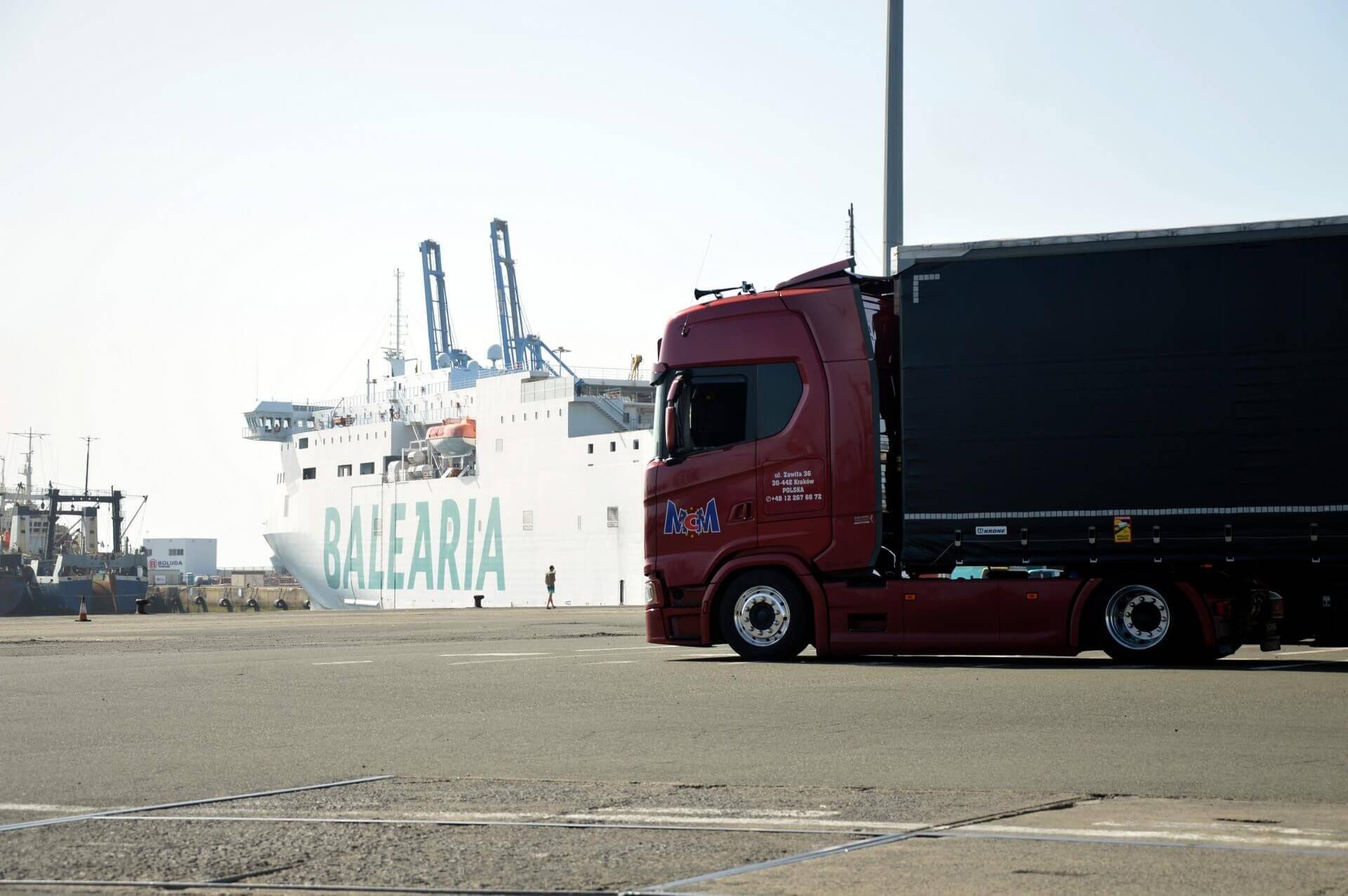 LICZNIK lub NASZA GALERIA ZDJECIE W TLE