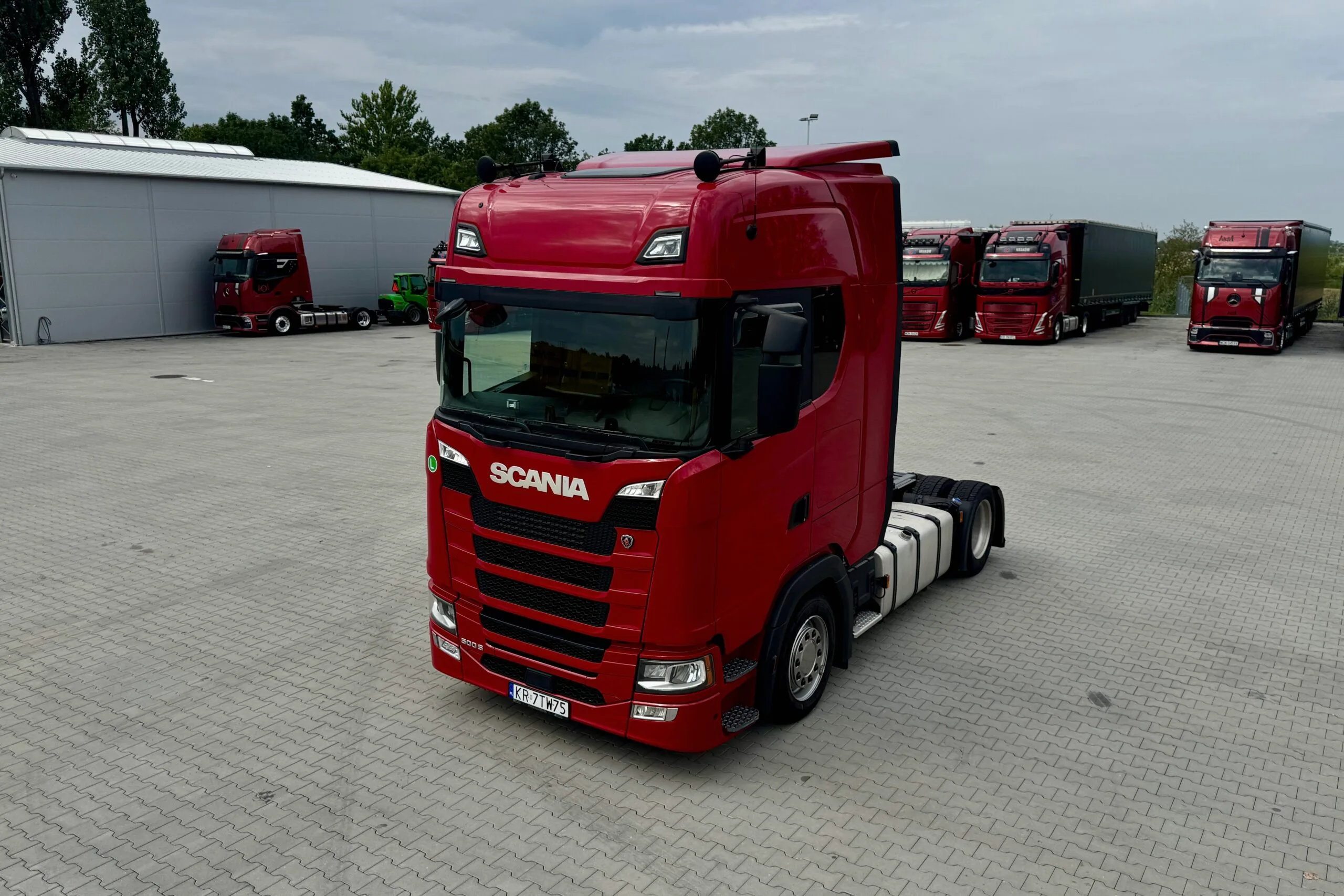 Scania S500 A4X2LB 2021 – widok pojazdu
